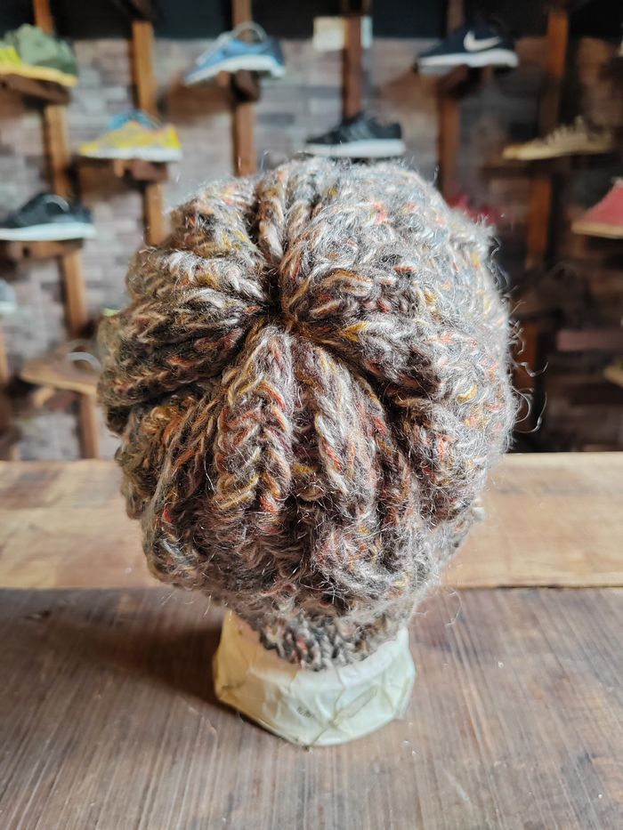 Japanese Brand Vintage Crochet Knitted handmade Beanie Snowcap Size ONE SIZE - 4 Thumbnail