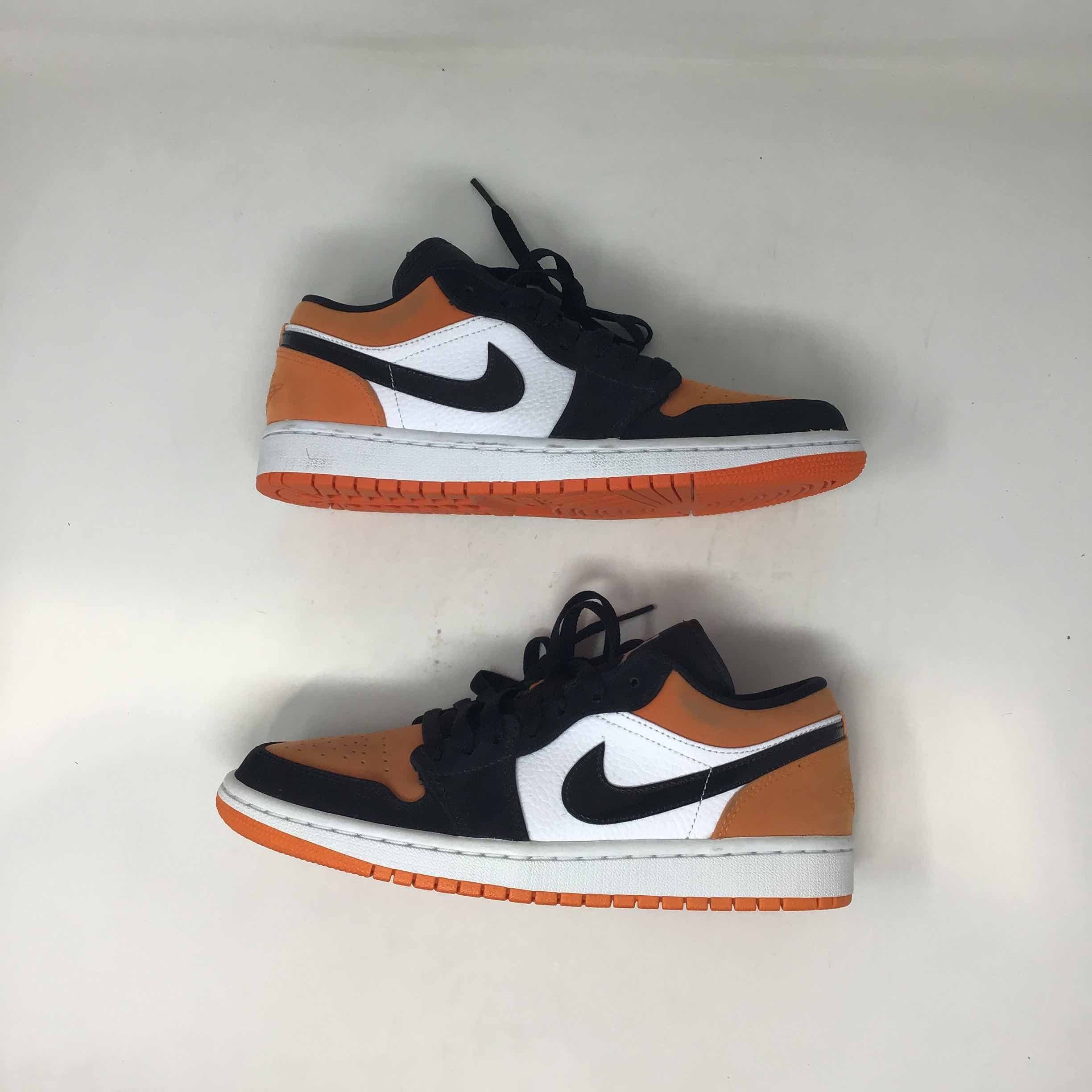 Air Jordan Low Shattered Backboard