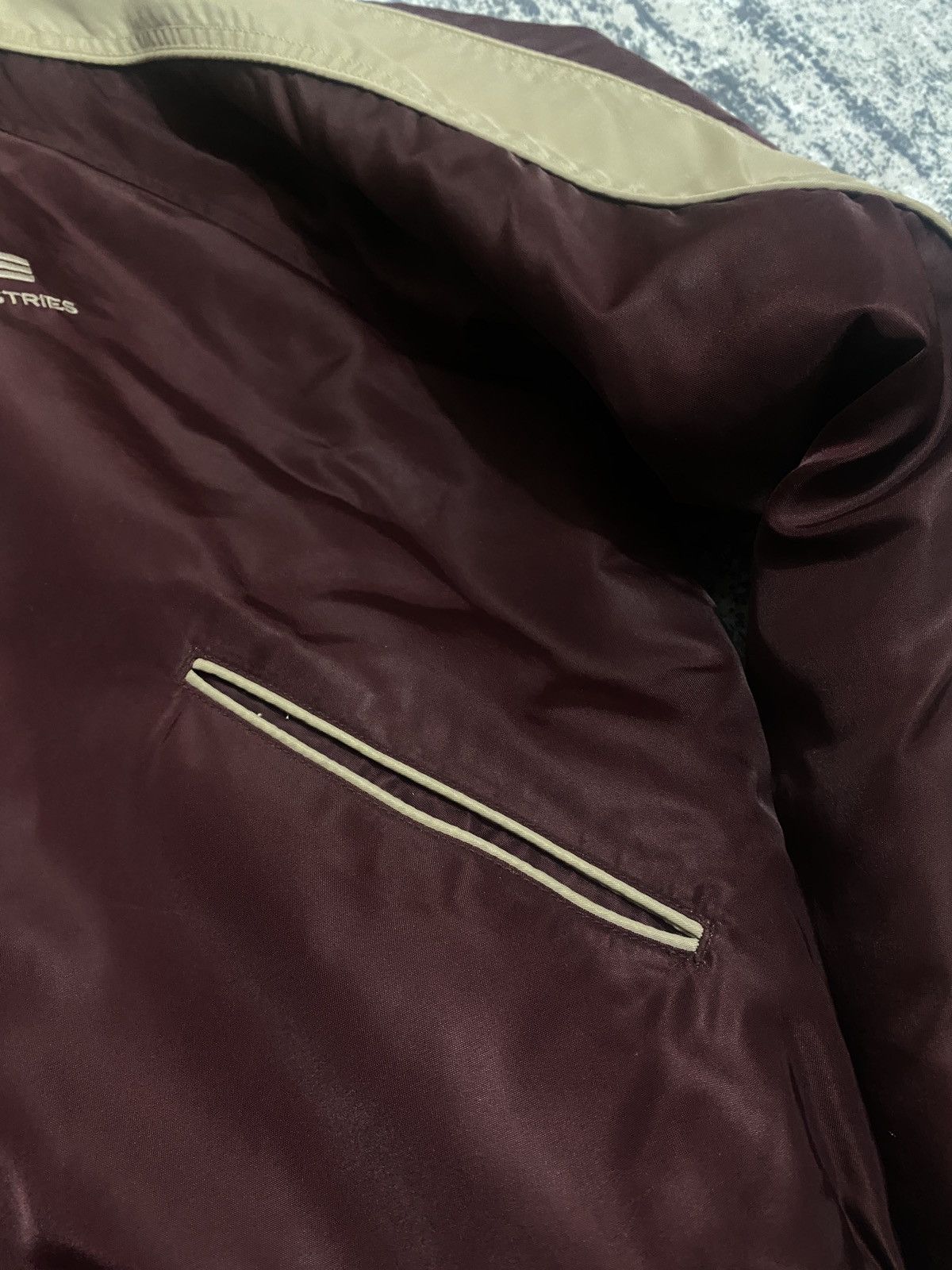 Alpha Industries Vintage alpha Industries baseball rare jacket with big logo Size US L / EU 52-54 / 3 - 7 Thumbnail