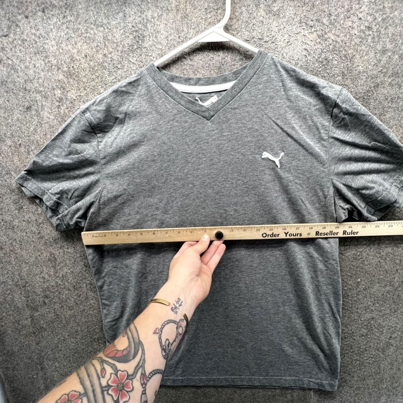 Puma Puma Shirt Mens Large Gray DryCELL V Neck Short Sleeve Athletic Performance Top Size US L / EU 52-54 / 3 - 5 Thumbnail