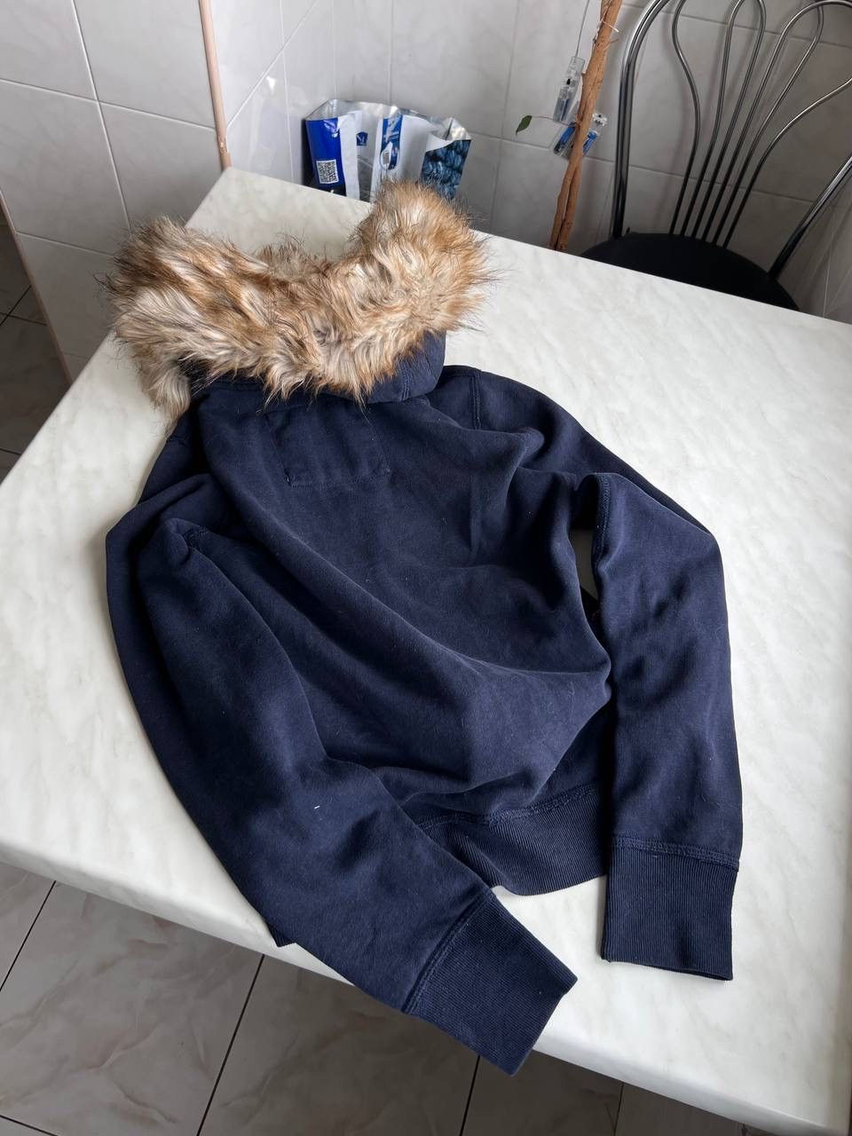 Abercrombie & Fitch Y2K Abercrombie & Fitch Faux Fuzzy Fur Hoodie Lgb Style Size L / US 10 / IT 46 - 13 Thumbnail