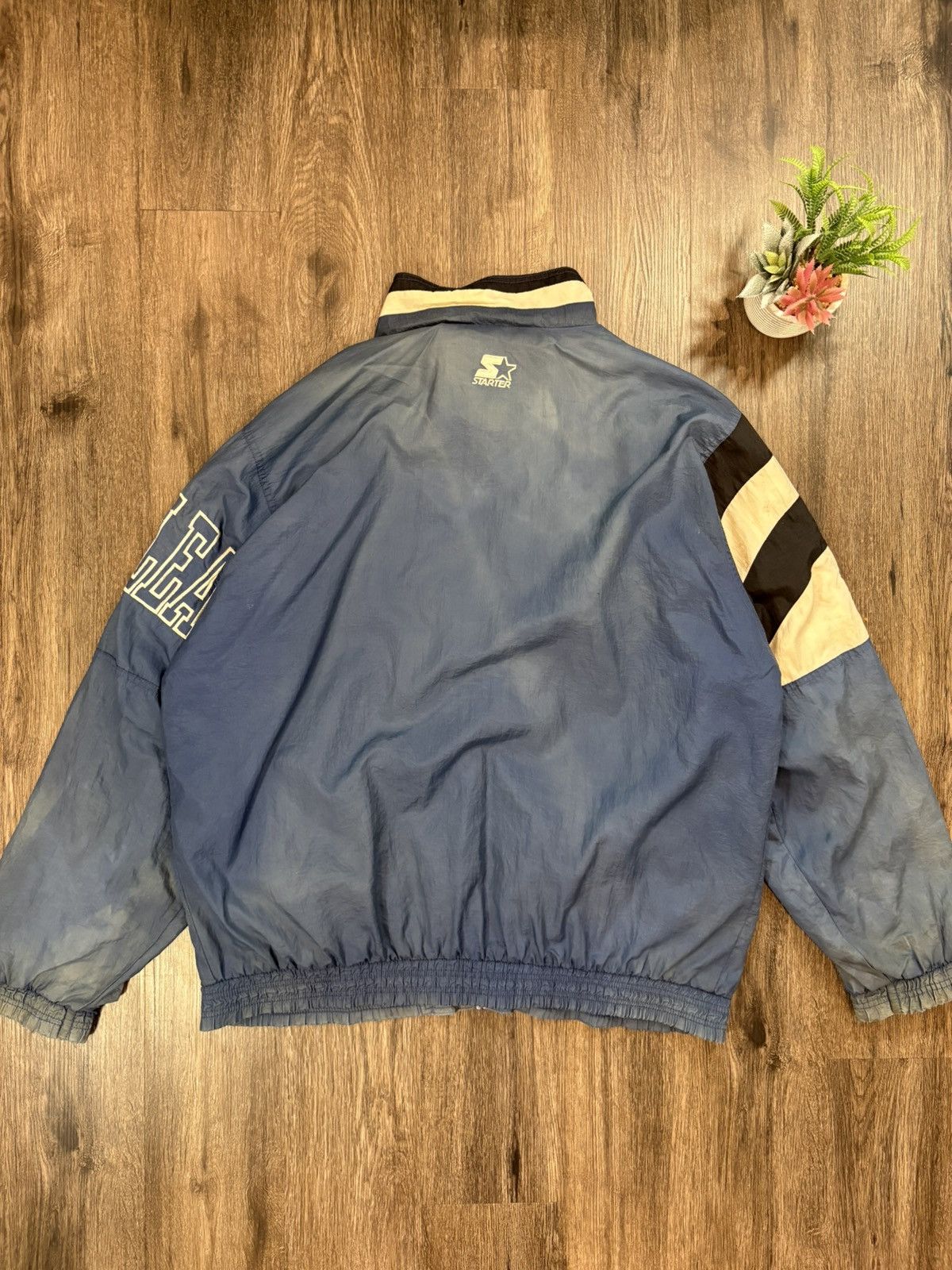 Starter NHL Toronto Maple Leafs 90s Starter Zip Up Windbreaker Size US XL / EU 56 / 4 - 8 Thumbnail