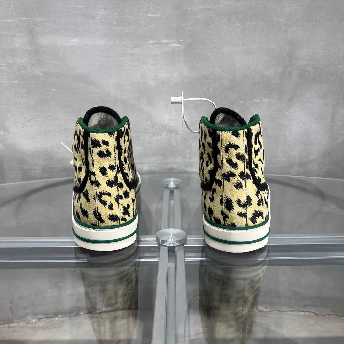 Gucci GUCCI Tennis 1977 Leopard Print Sneakers UK8/42 Size US 9 / EU 42 - 6 Thumbnail
