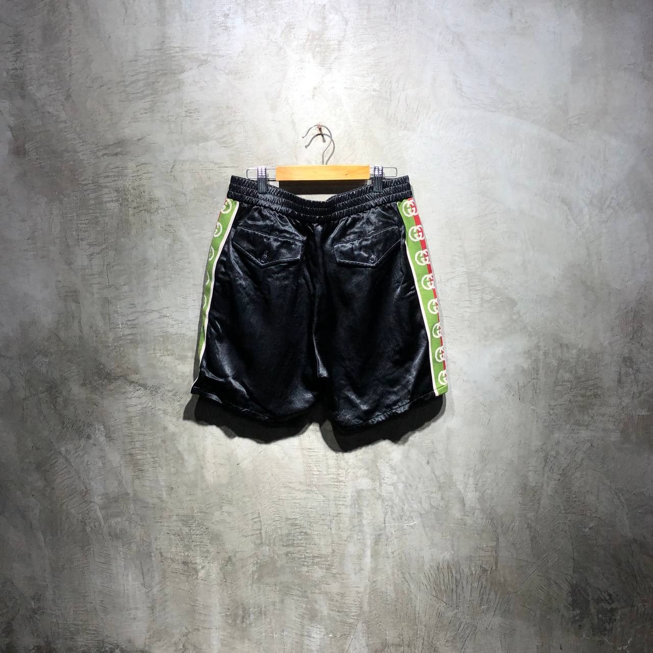Gucci Gucci Acetate Stripe shorts Size US 33 - 5 Thumbnail