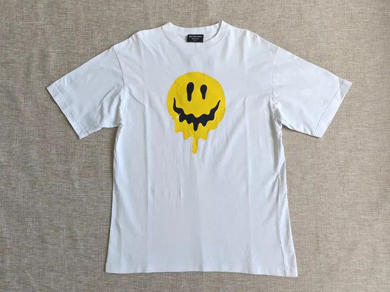 Balenciaga Short Sleeve T-Shirt with Graphic-dmc