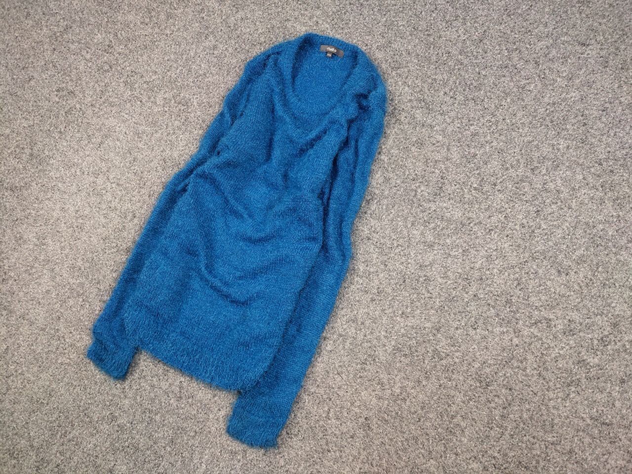 Japanese Brand Vintage 90's Japanese Blue Mohair Style Fuzzy Sweater Hype Size US M / EU 48-50 / 2 - 3 Thumbnail