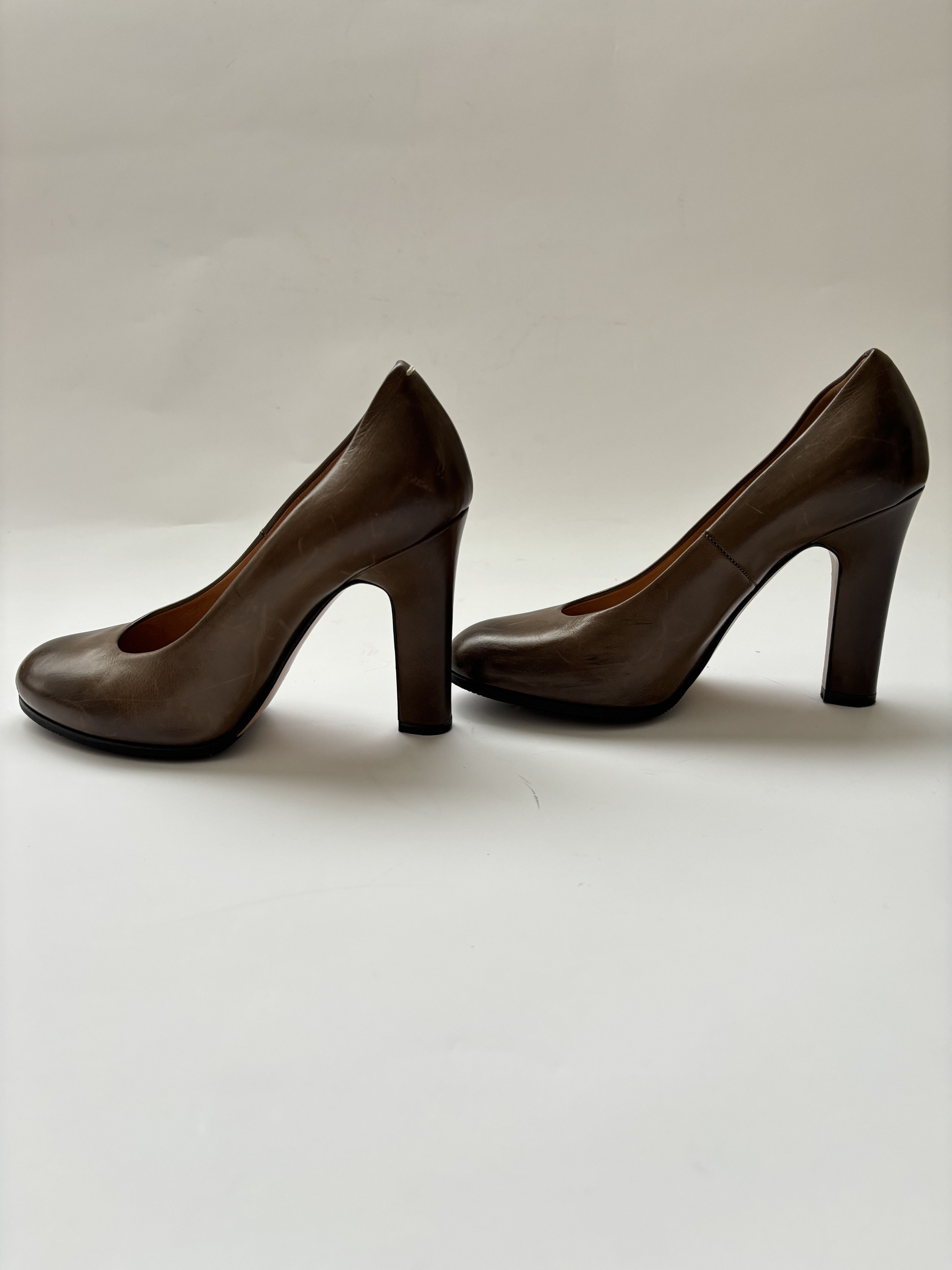 Maison Margiela ⚡️QUICK SALE⚡️Maison Margiela Replica Brown Heeled Pumps Size US 7 / IT 37 - 6 Thumbnail