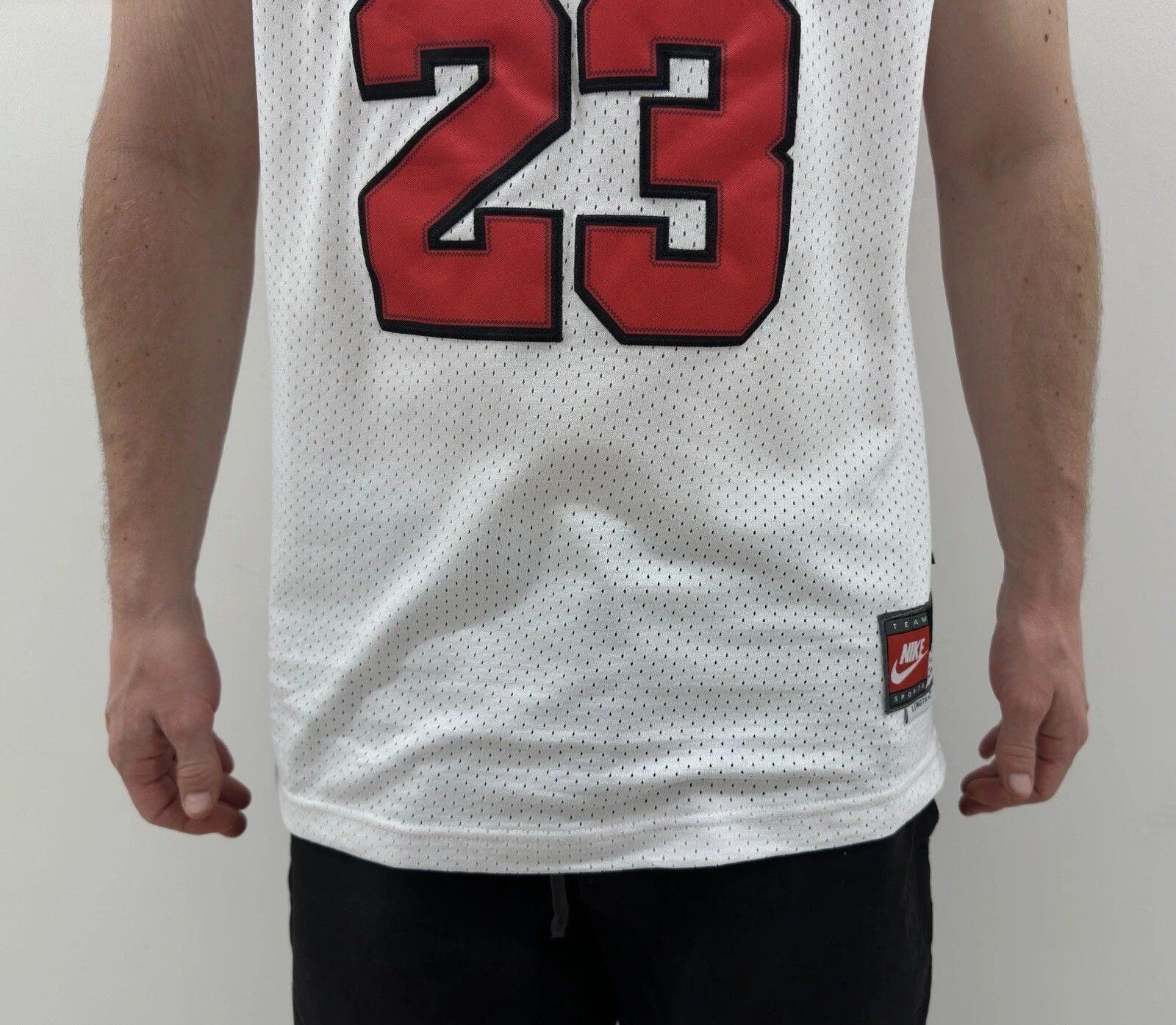 Nike Vintage Michael Jordan Jersey Chicago Bulls White Nike Mens Size US S / EU 44-46 / 1 - 6 Thumbnail
