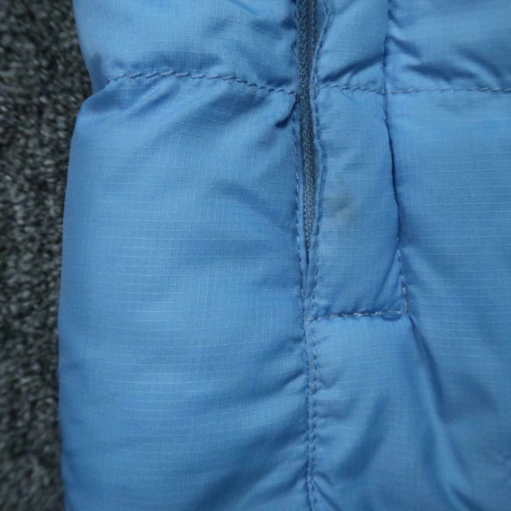 The North Face The North Face Vest Womens Medium Blue Nuptse 700 Down Full Zip Puffer Jacket Regular Insulated Lined Pocket Zipped Pockets Casual Winter Fall Spring Size M / US 6-8 / IT 42-44 - 6 Thumbnail