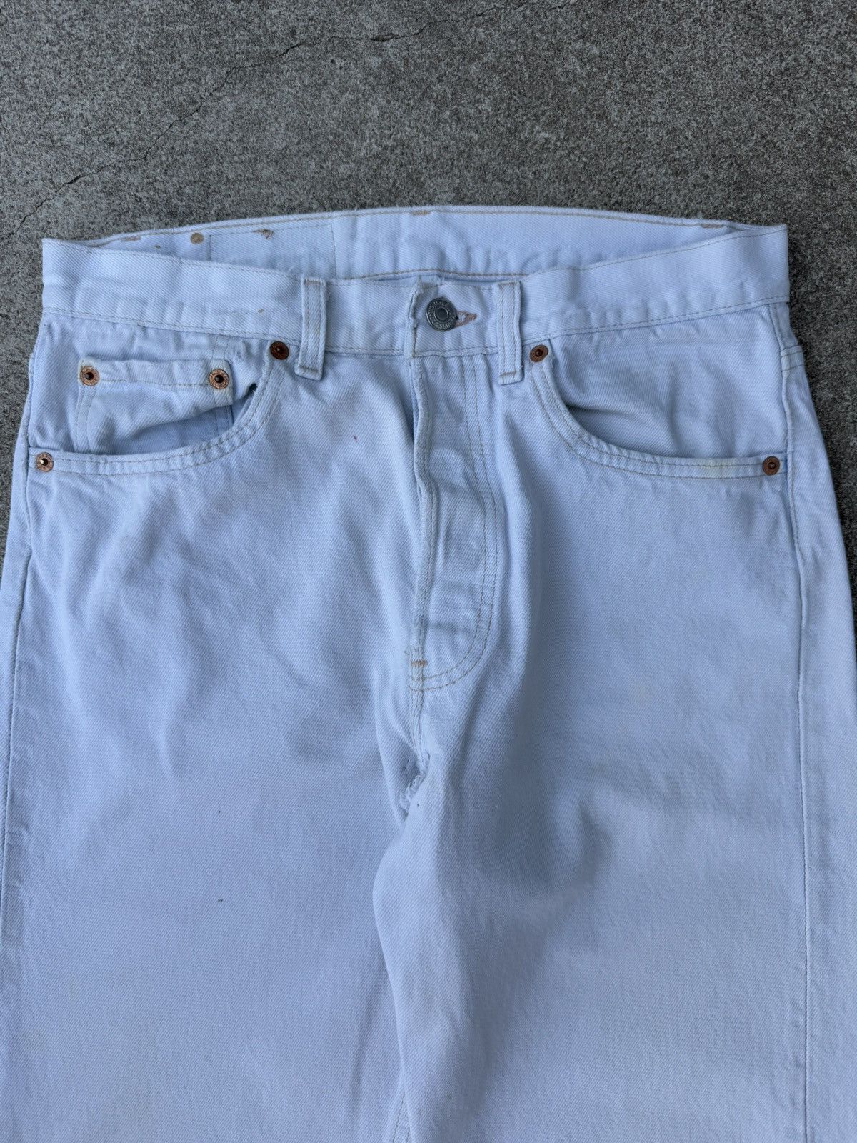 Levi's × Vintage Vtg 90’s Levi’s 501xx Buttonfly Straight White Jeans 30x30 Size US 30 / EU 46 - 4 Thumbnail