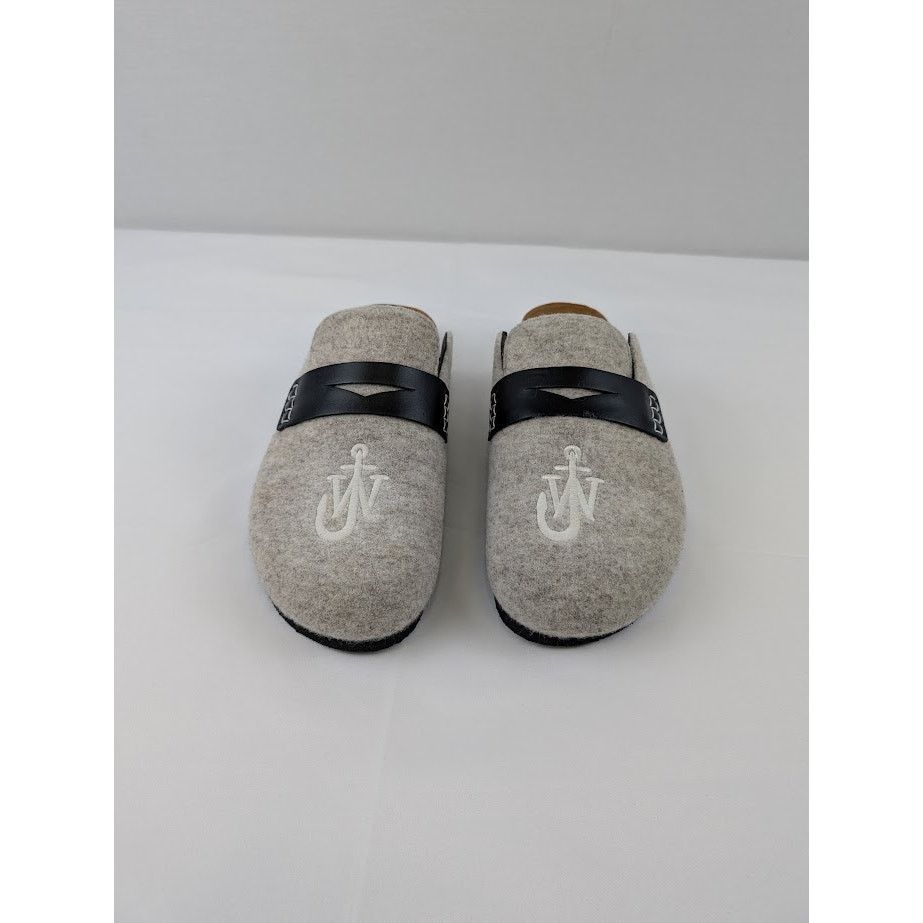 JW Anderson o1rshd1 Embroider Loafer in Natural Size US 8 / EU 41 - 14 Thumbnail