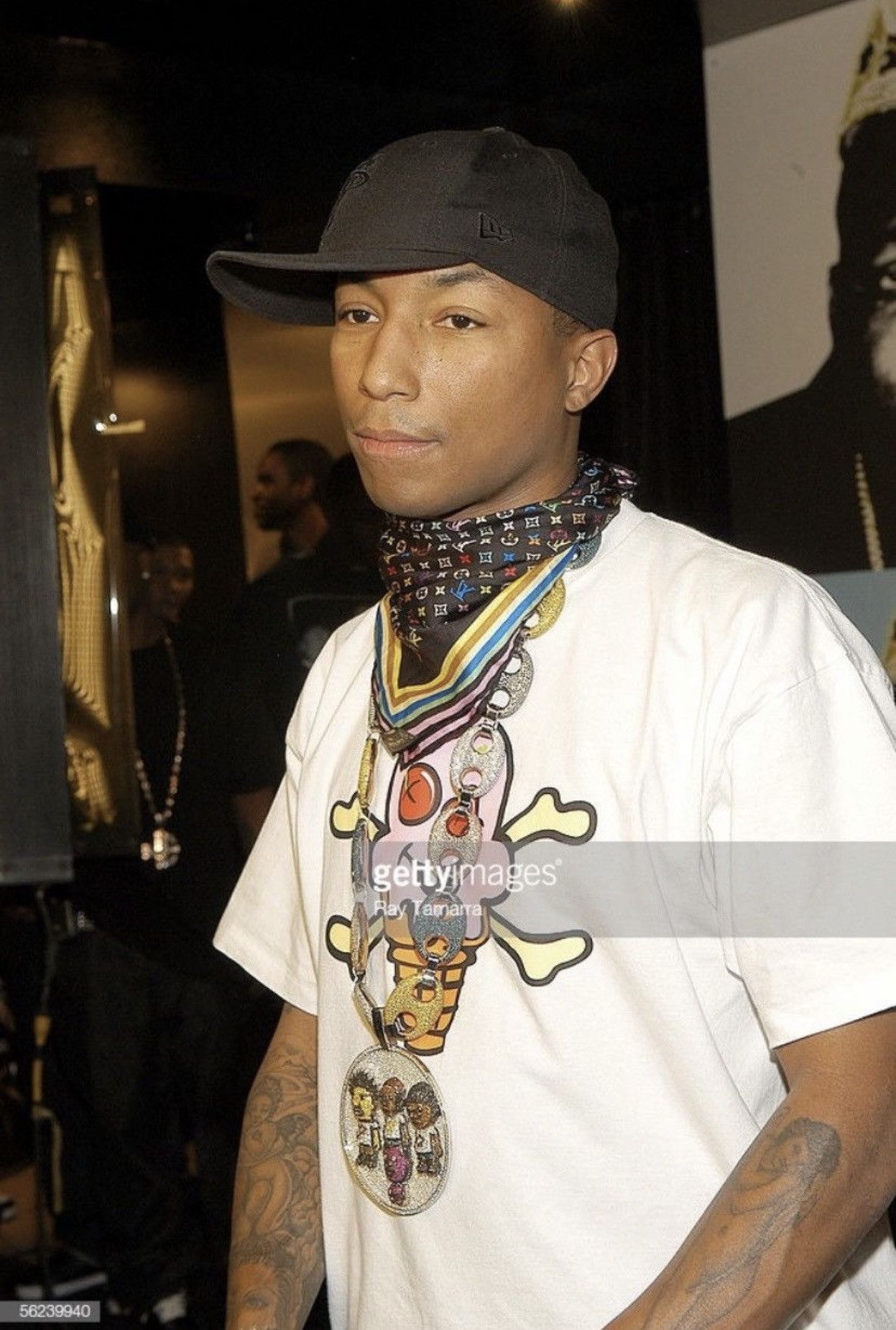 Louis Vuitton × Takashi Murakami OG First release Louis Vuitton x Takashi Murakami Scarf Size ONE SIZE - 7 Thumbnail