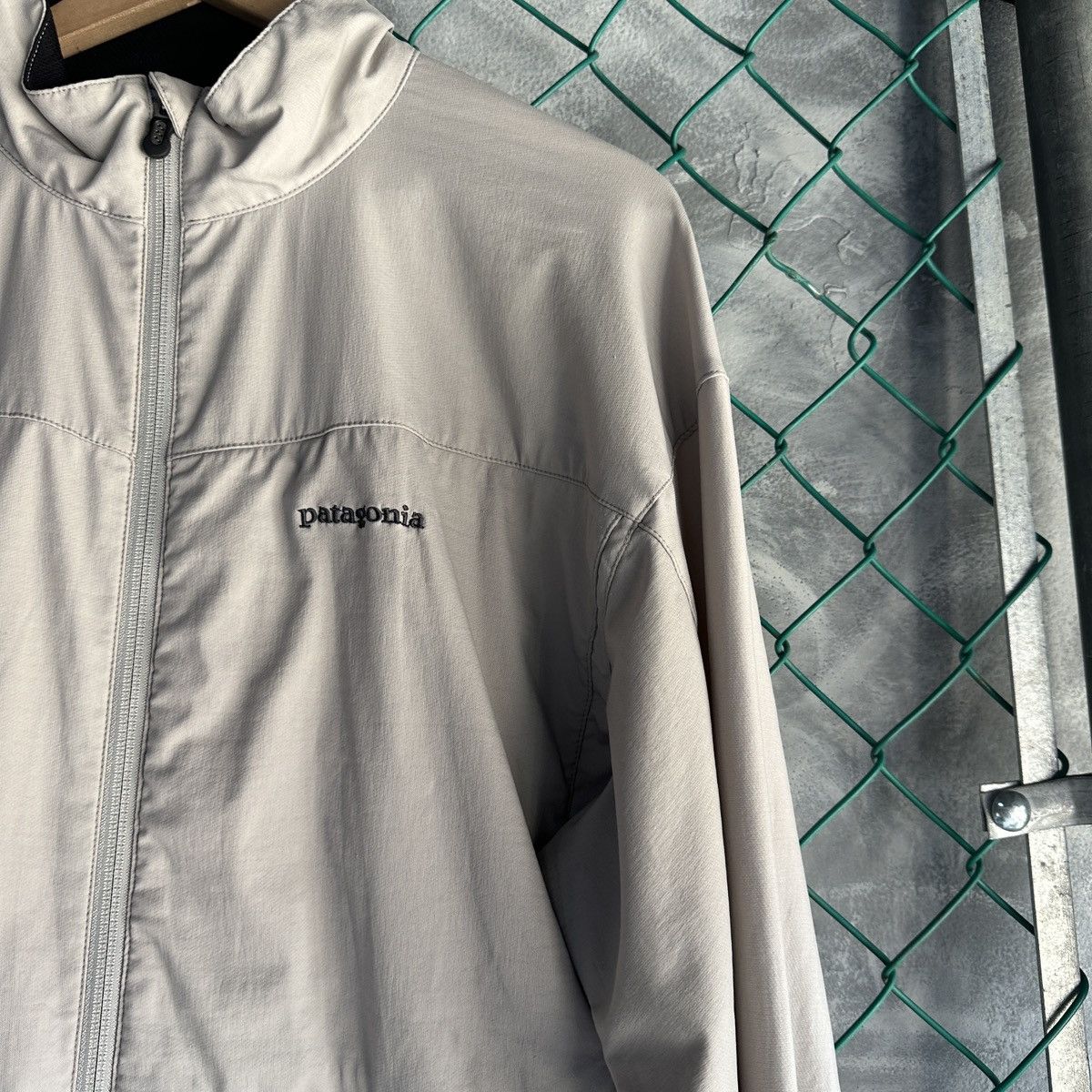 Patagonia × Vintage Vintage patagonia windbreaker jacket Beige Full Zip Gorpcore Size US XL / EU 56 / 4 - 5 Thumbnail