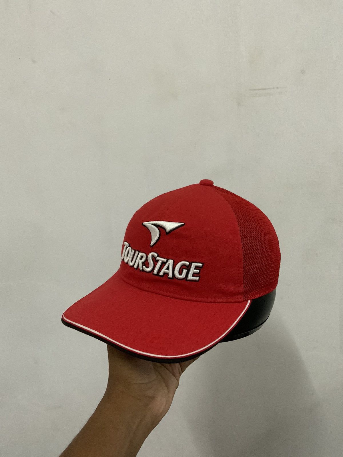 Japanese Brand Tour Stage Big Logo Embroidery Trucker Hat Size ONE SIZE - 1 Thumbnail