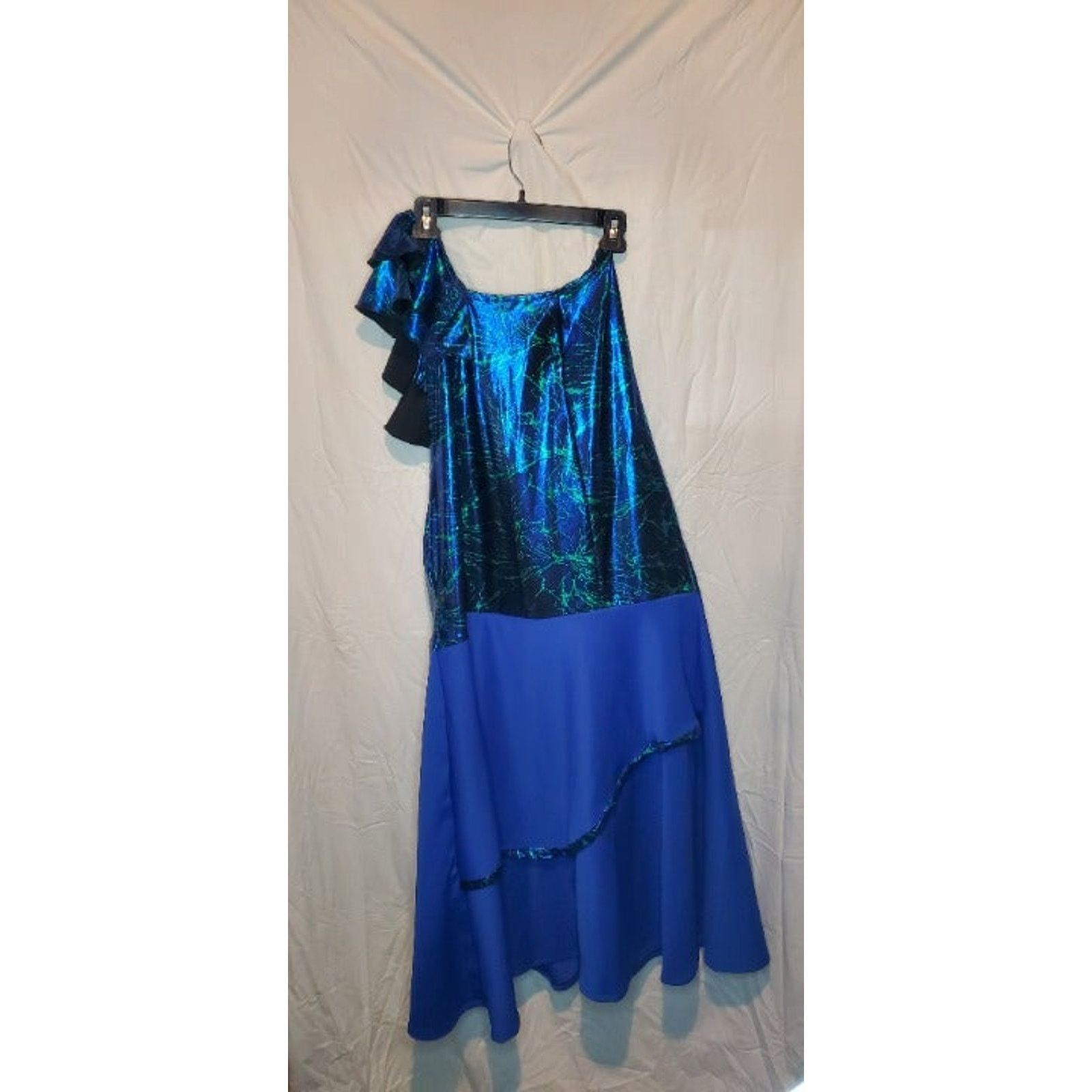 Handmade Metallic Blue One-Shoulder Handmade Dress Size 1X Size XXL / US 16-18 / IT 52-54 - 2 Thumbnail