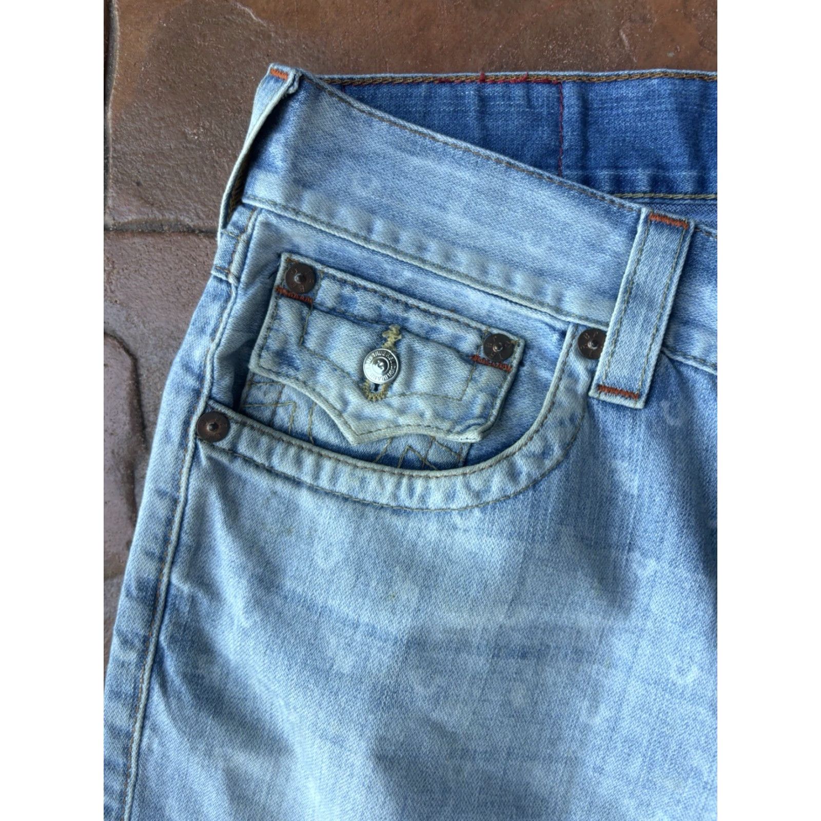 True Religion Y2K True Religion Mens Distressed Cut Off Jean Shorts 33 Blue Denim Distressed Front Flat Front Cargo Pockets Relaxed Casual Size US 33 - 4 Thumbnail