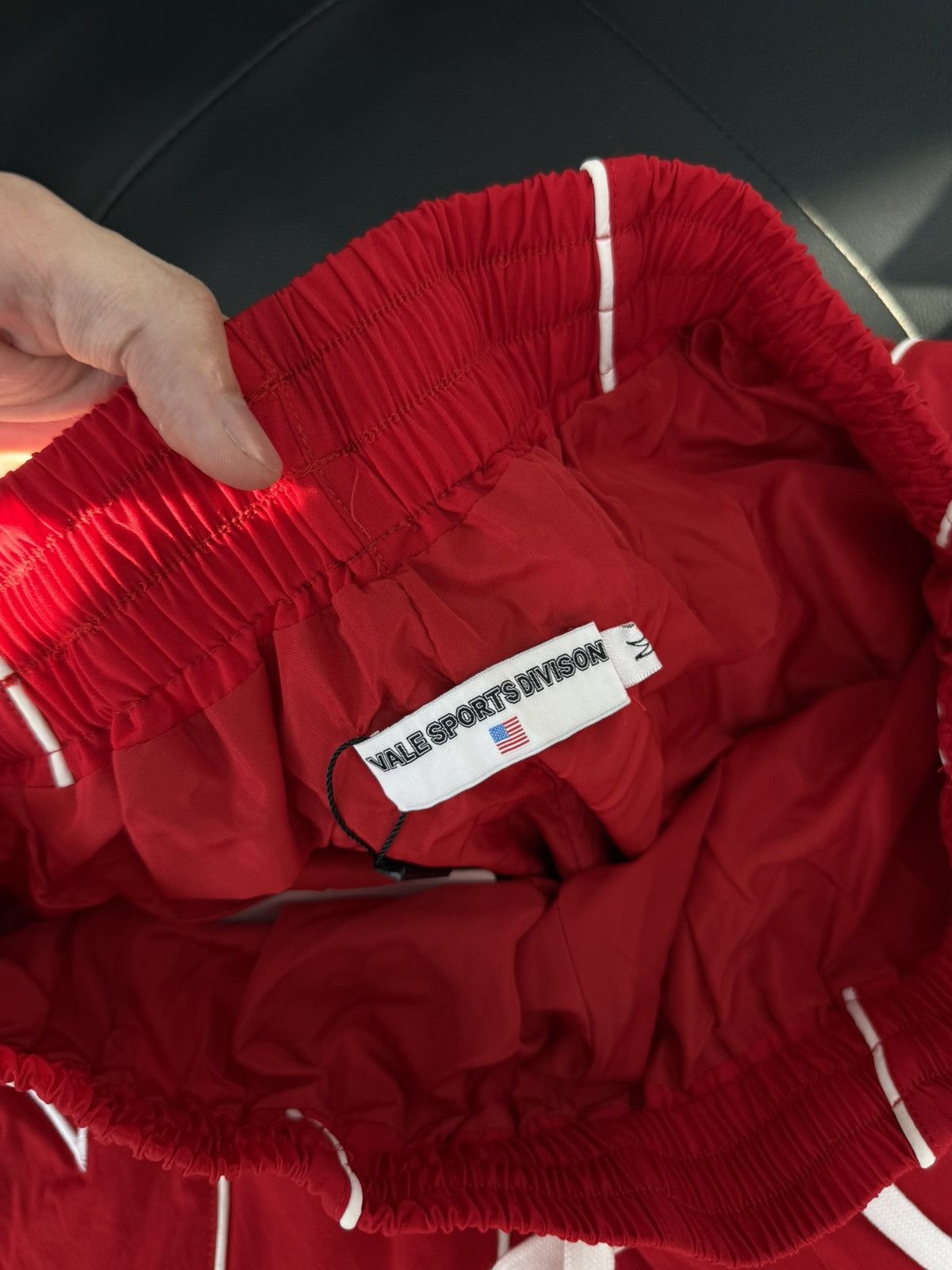 Vale Valley Red Baggy Shorts Brand New Size M (NEW) Size US 31 - 8 Thumbnail