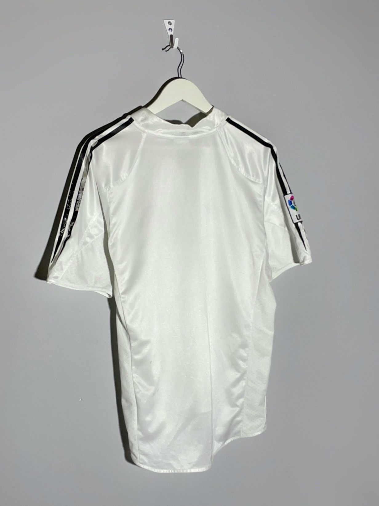 Adidas × Vintage Real Madrid Adidas Vintage 2004/05 Home Y2k Football Shirt Size US M / EU 48-50 / 2 - 13 Thumbnail