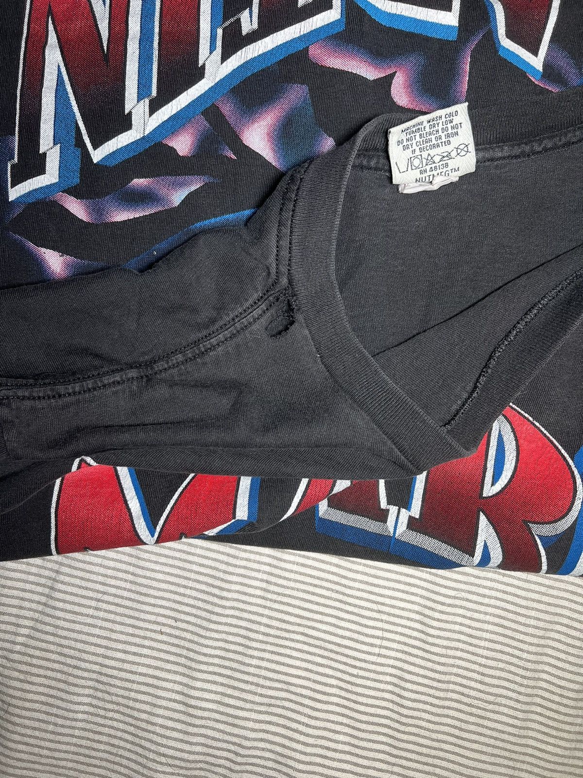 NASCAR × Nutmeg × Vintage Vintage 90s Nutmeg Mills NASCAR Valvoline Racing T-Shirt Size US M / EU 48-50 / 2 - 8 Thumbnail