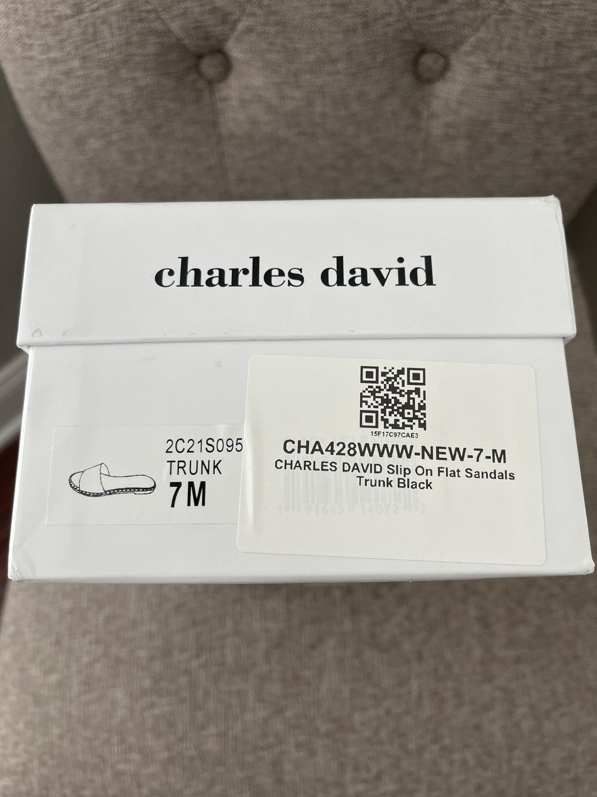 Designer NIB Charles David Slip Studded Leather Flat Womens Size 7M Size US 7 / IT 37 - 6 Thumbnail