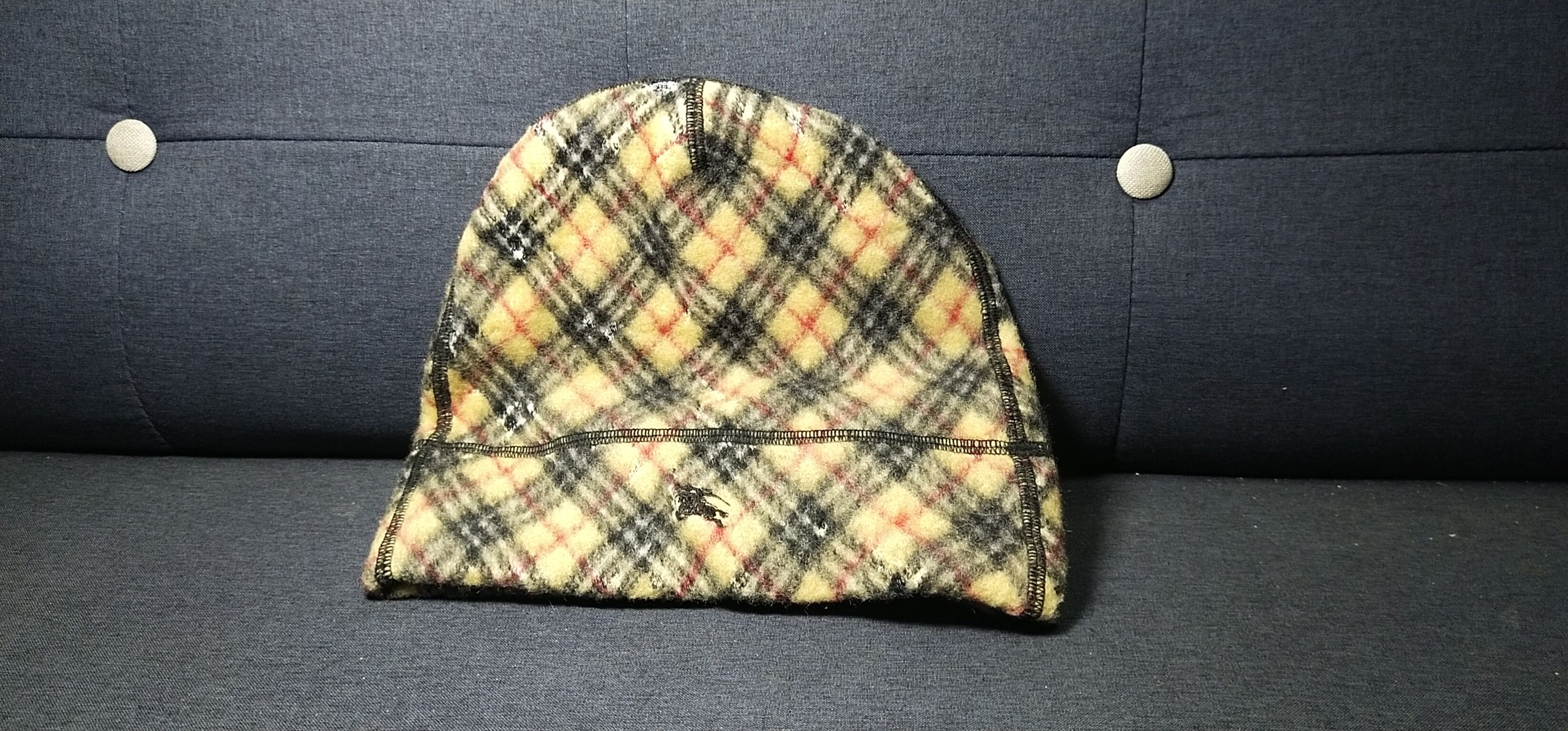 Burberry Final Drop Vintage Burberry Wool Hats Size ONE SIZE - 1 Thumbnail