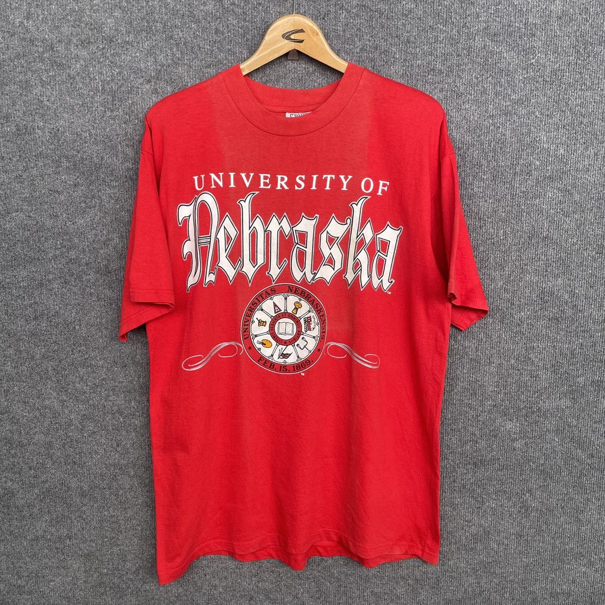 Vintage 1990s University of Nebraska OG Logo T Shirt Size US L / EU 52-54 / 3 - 1 Thumbnail