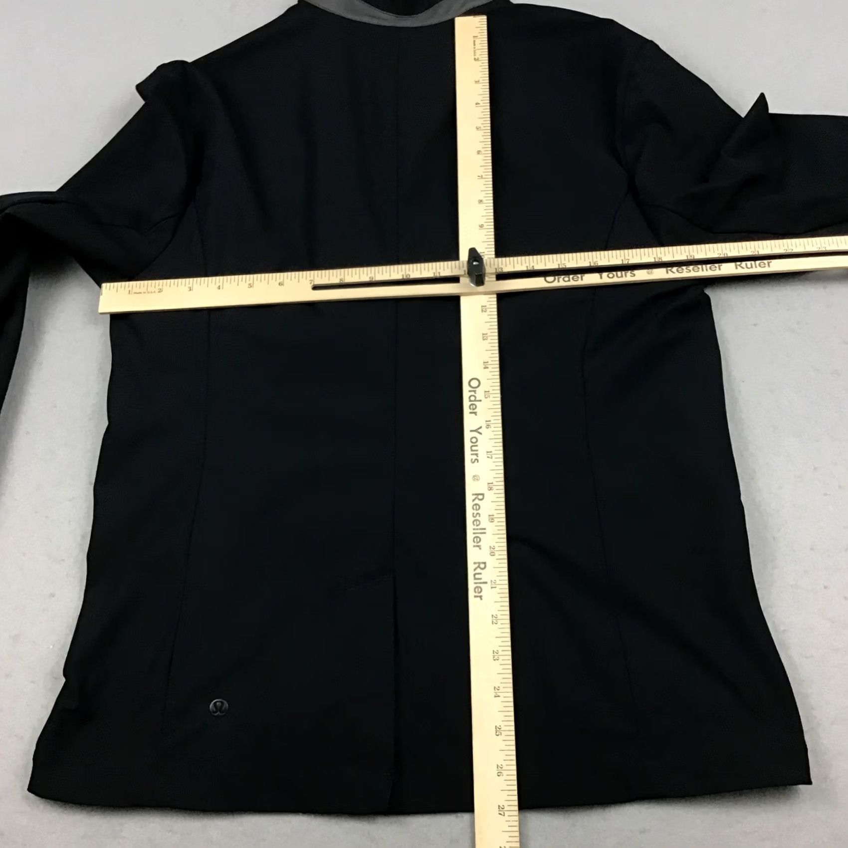 Lululemon Lululemon Jacket Men Medium Black Mobility Blazer Performance Button Up M Size 40R - 5 Thumbnail