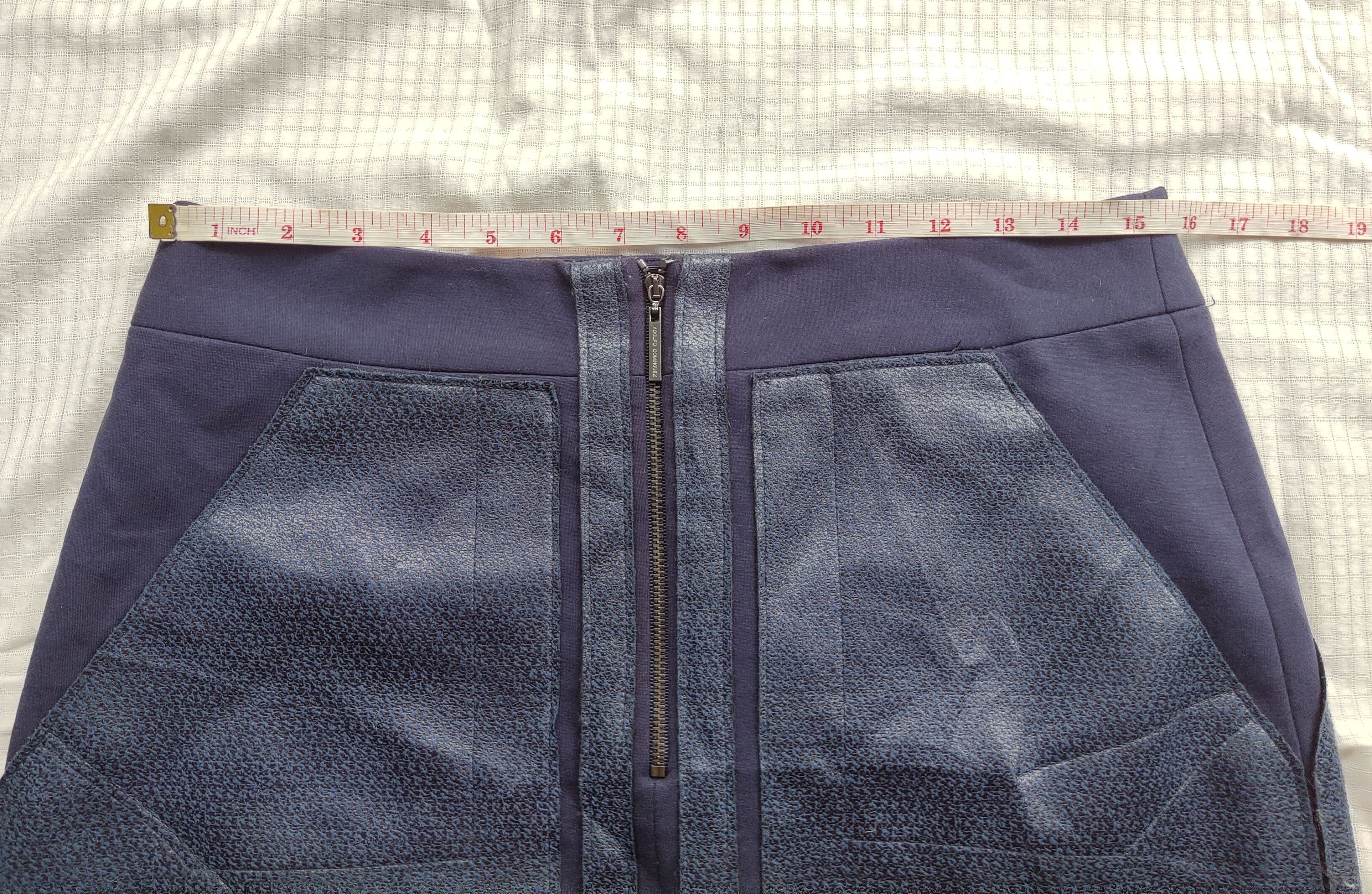 Adolfo Dominguez (SK71) Adolfo Dominguez Navy Blue Front Zip Skirt Sz 6 / 40 Size 28" / US 6 / IT 42 - 7 Thumbnail
