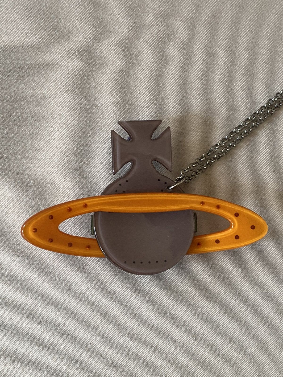 Vivienne Westwood *RARE* 2009 Cartoon Orb Necklace Size ONE SIZE - 5 Thumbnail