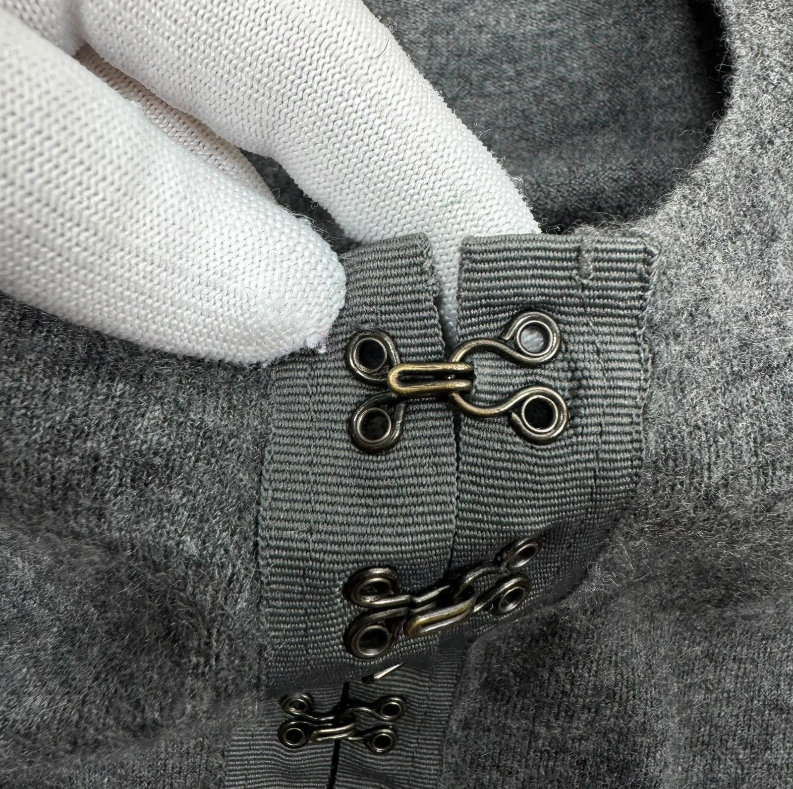 Joseph Joseph Cashmere Cardigan 3/4 Sleeve With Hooks size S Size S / US 4 / IT 40 - 10 Thumbnail