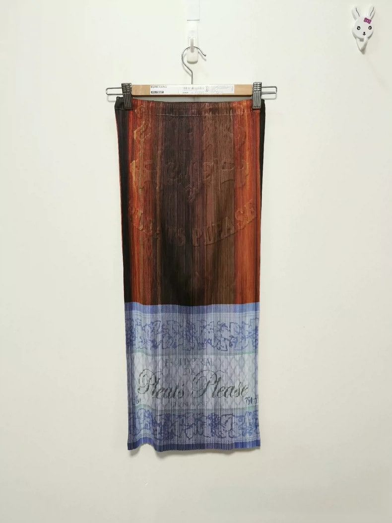 Issey Miyake Issey Miyake size:2 Brown pleated embossed skirt Size 22" - 2 Thumbnail