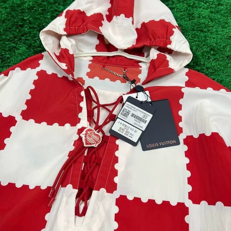 Louis Vuitton Louis Vuitton Red and White Checkered Jacket-2506 Size US L / EU 52-54 / 3 - 3 Thumbnail