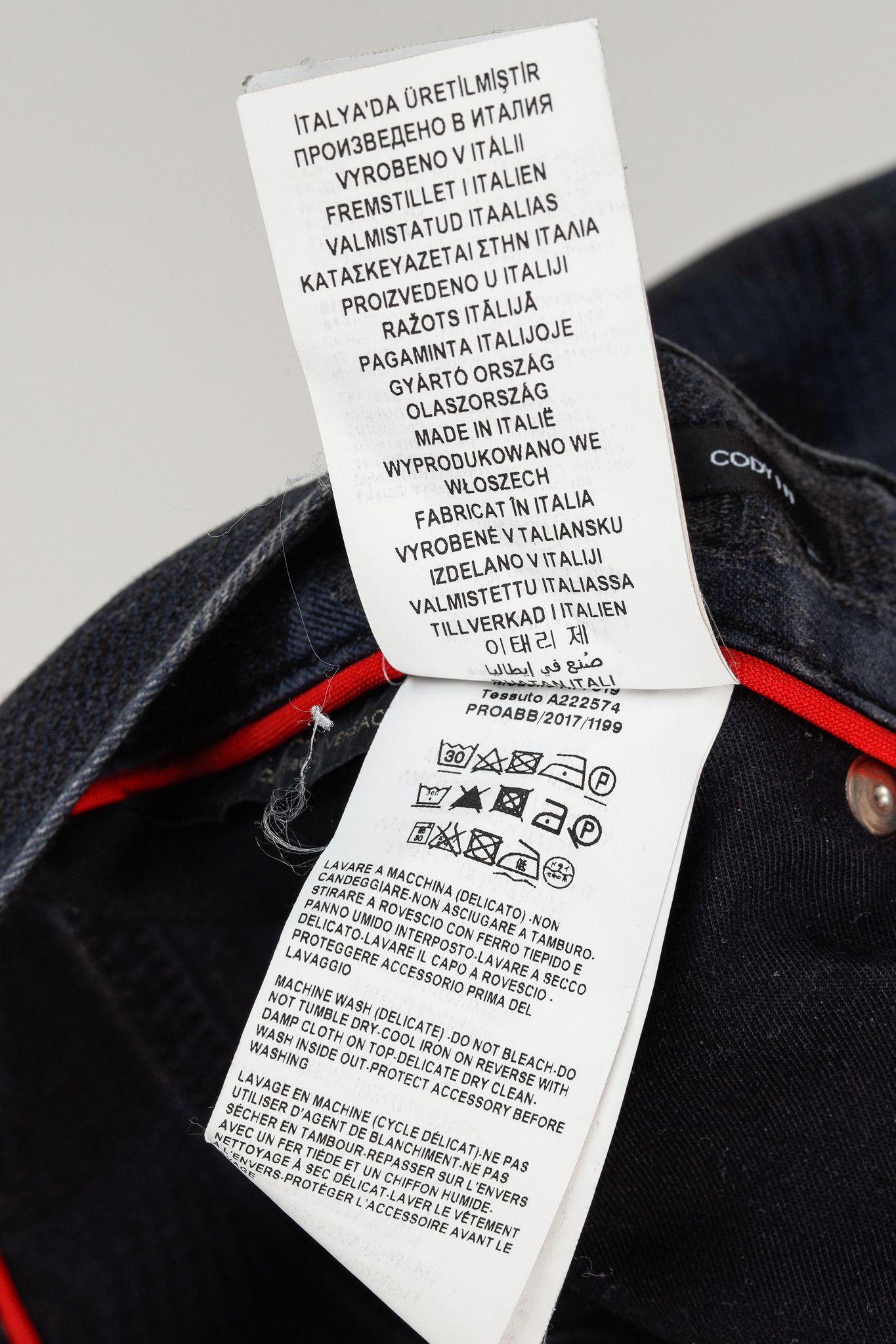 Versace Versace Cody Navy & Black Jacquard Slim-Fit Jeans Size 36" / US 14 / IT 50 - 5 Thumbnail