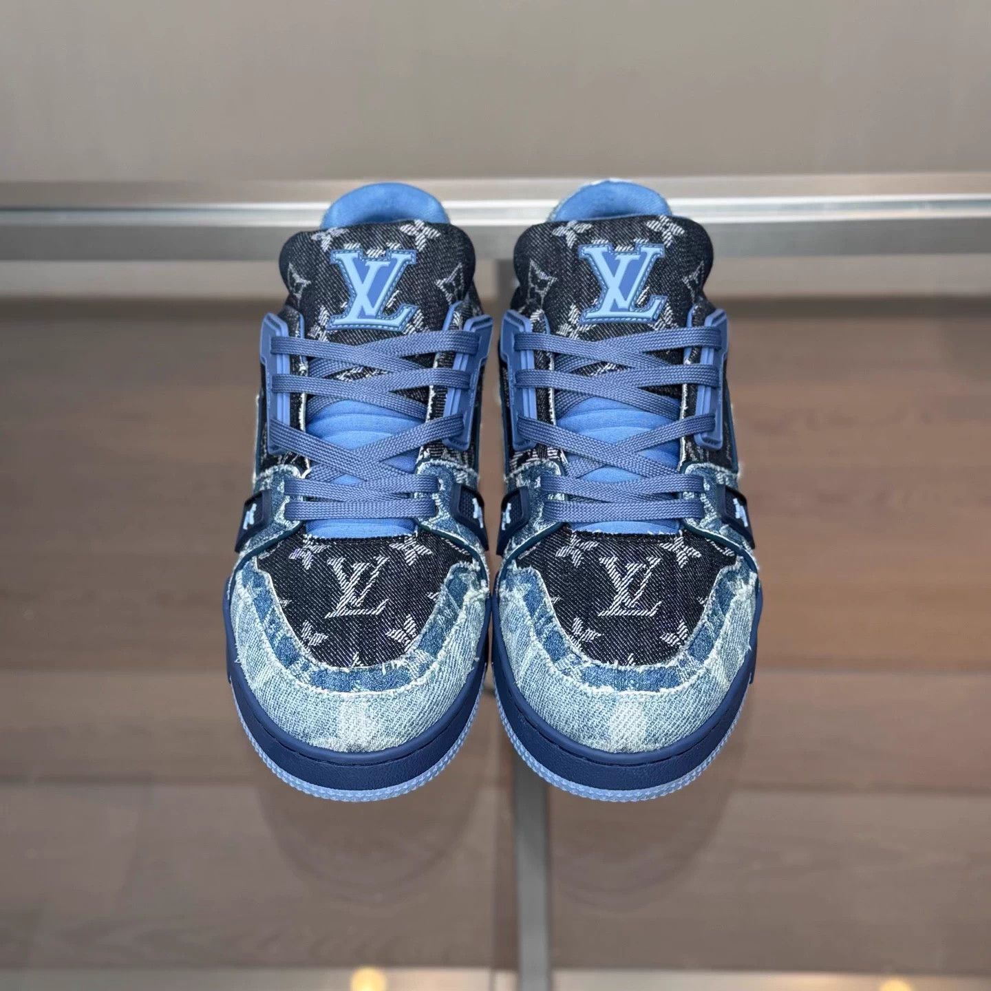 Louis Vuitton LV Trainer Distressed Blue Denim Monogram UK5.5 99 Size US 6.5 / EU 39-40 - 2 Thumbnail