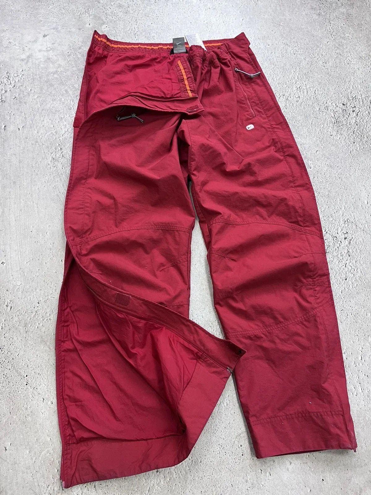 Nike Nike drill track swoosh tn pants rare red Size US 34 / EU 50 - 8 Thumbnail