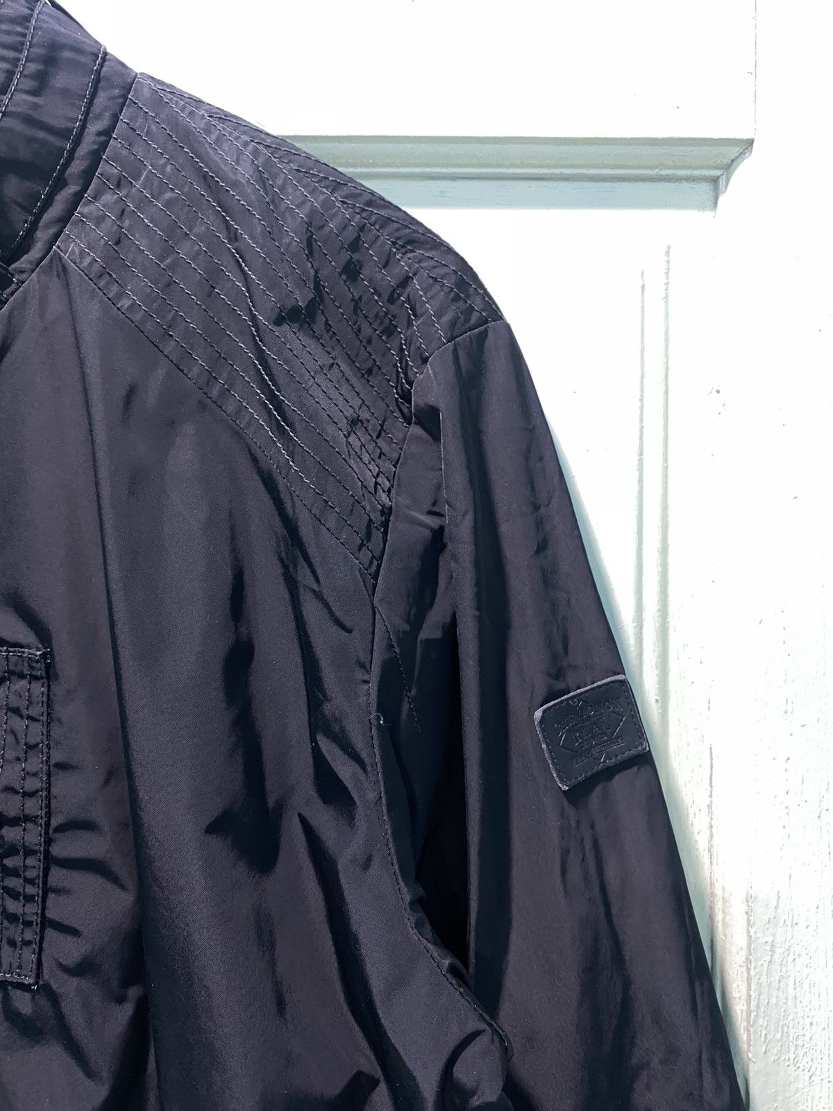 Chevignon Chevignon France Nylon Bomber Jacket Size US L / EU 52-54 / 3 - 4 Thumbnail