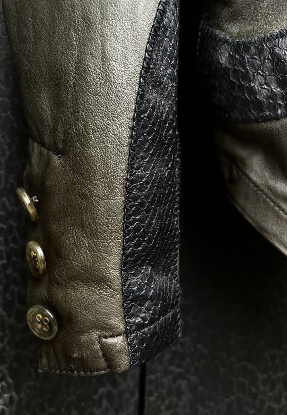Share Spirit Homme Share Spirit snakeskin-pattern lambskin leather jacket Size US M / EU 48-50 / 2 - 8 Thumbnail