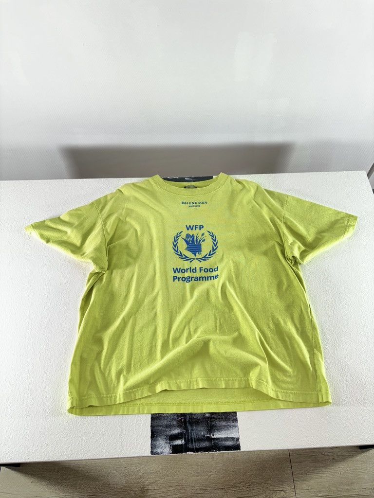 Balenciaga Kanye West World Food Programme Print Neon Oversize T-Shirt Size US L / EU 52-54 / 3 - 2 Thumbnail