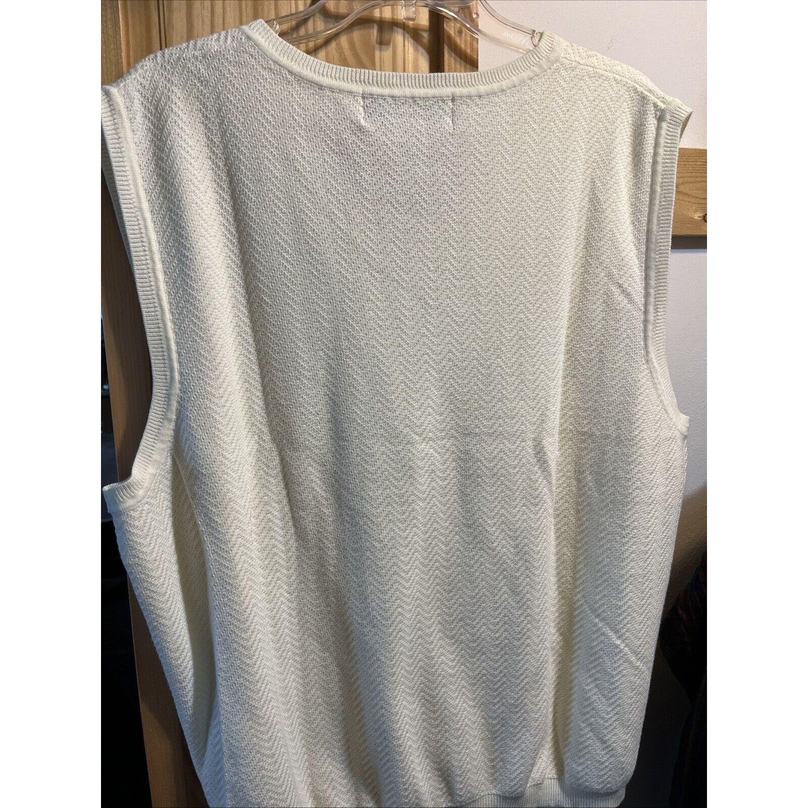 Consensus Sportswear VTG Consensus Golf Sweater Vest Men XL White Cotton Pullover Size US XL / EU 56 / 4 - 7 Thumbnail