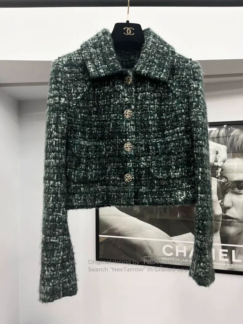 Chanel Chanel Forest Series Great Best Dark Green Jacket Size XS / US 0-2 / IT 36-38 - 1 Thumbnail