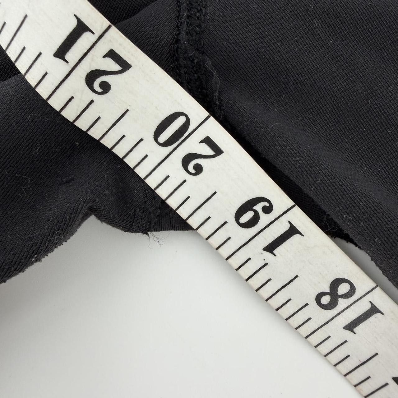 Lululemon Lululemon Black Cropped Leggings Womens 8 Size 30" / US 8 / IT 44 - 5 Thumbnail