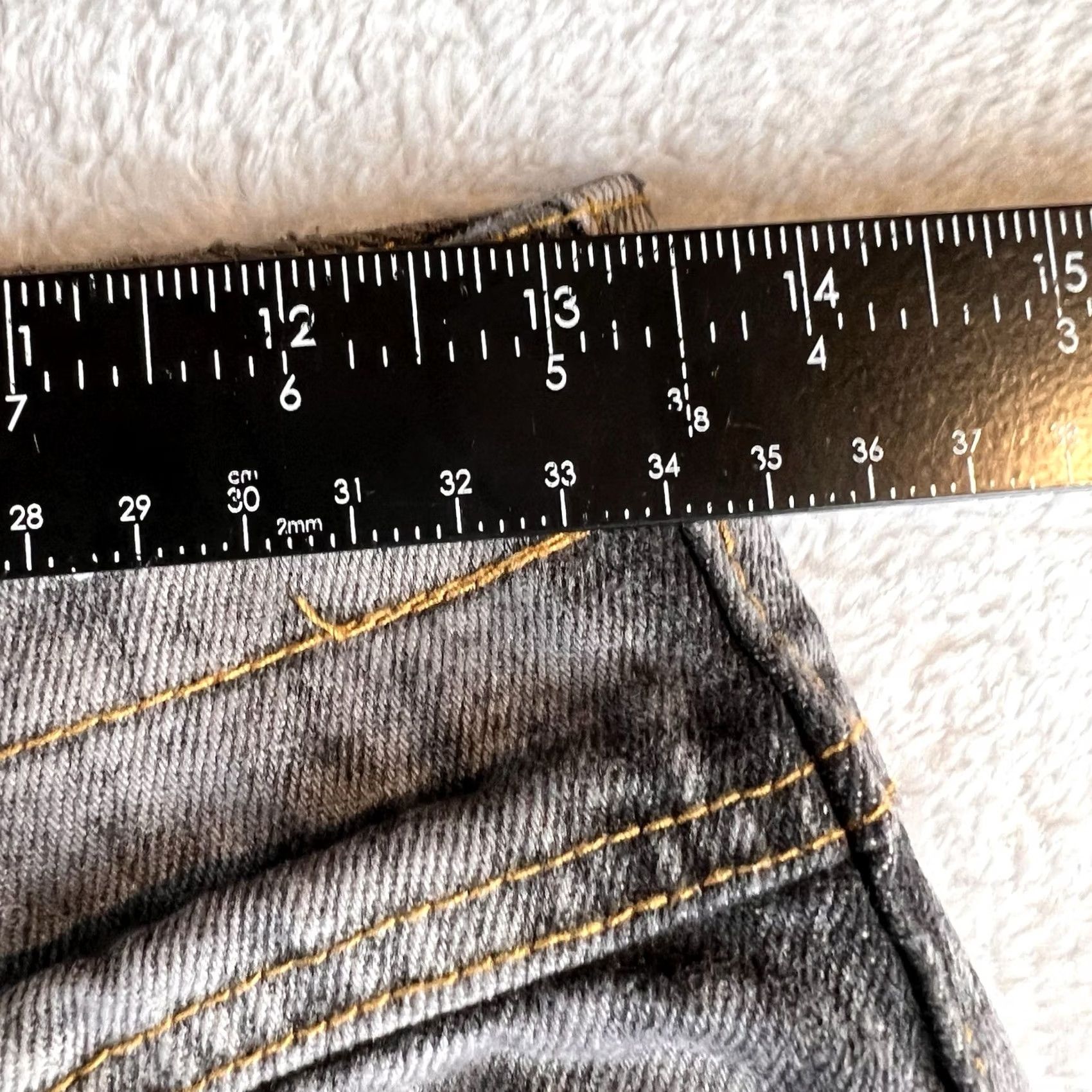 Jordache VINTAGE Jordache Jeans Womens 12 Black Acid Wash High Waisted Paneled City Jeans Womens Size 12 Regular Black Acid Wash 80s Tapered City Mens/Womens Size 34" / US 12 / IT 48 - 7 Thumbnail