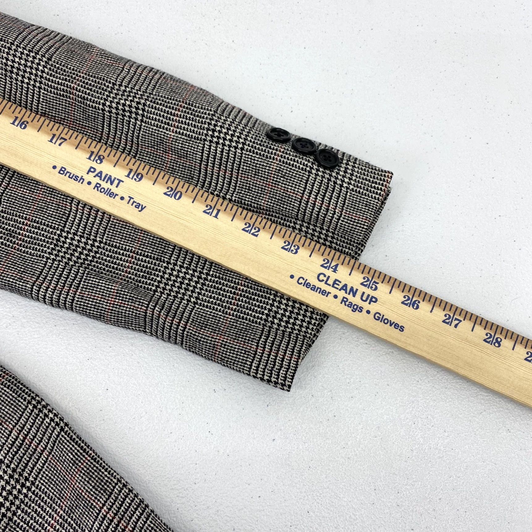 Brooks Brothers Brooks Brothers Blazer Jacket Men’s 43L Coat Jacket Suit Gray Wool Check Notch Lapel Three-Button Single-Breasted Vintage: No, Big & Tall? (Wait) Size 46R - 6 Thumbnail