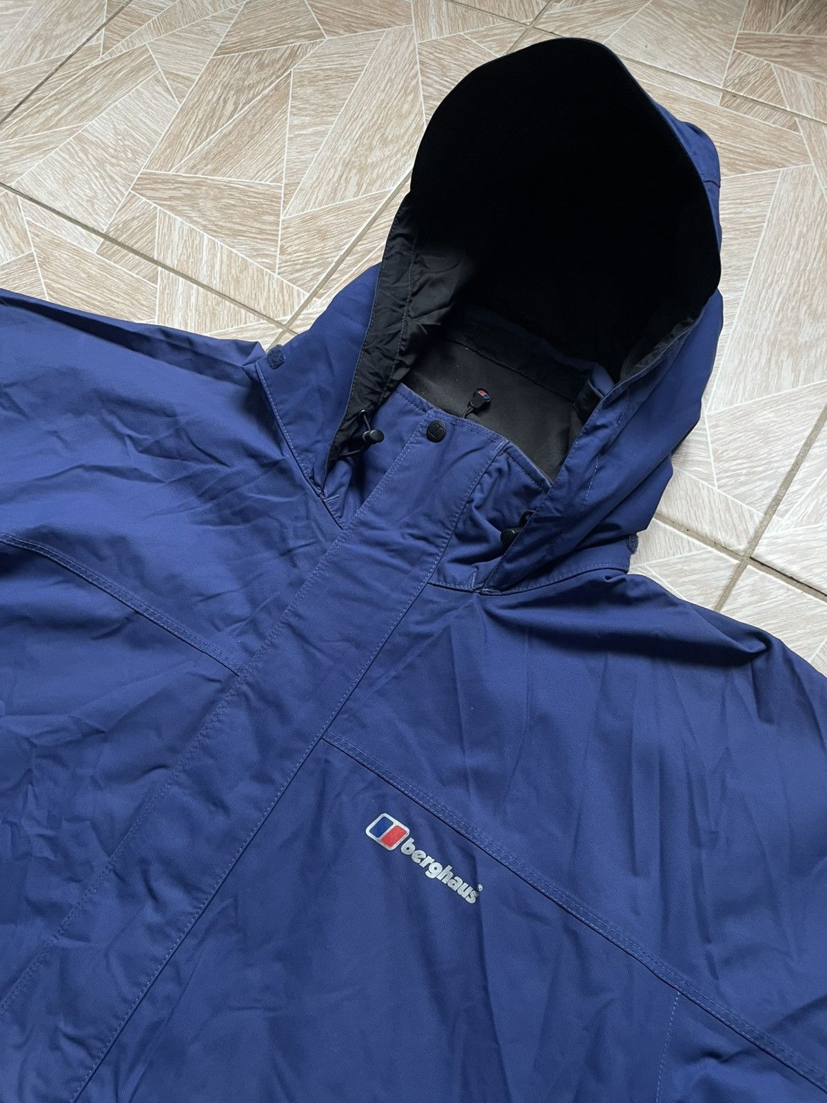 Berghaus × Vintage Berghaus AQ2 Rain Men's XL Waterproof Hooded Nylon Jacket Size US XL / EU 56 / 4 - 2 Thumbnail