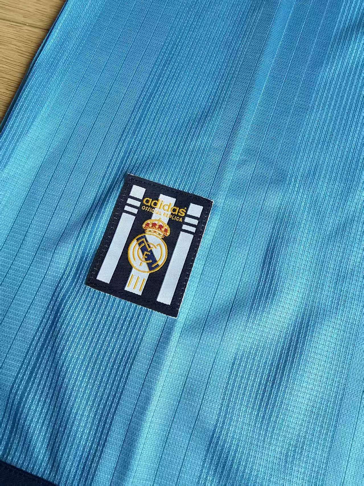 Other 1999 2000 Real Madrid Jersey Away Size US XXL / EU 58 / 5 - 4 Thumbnail