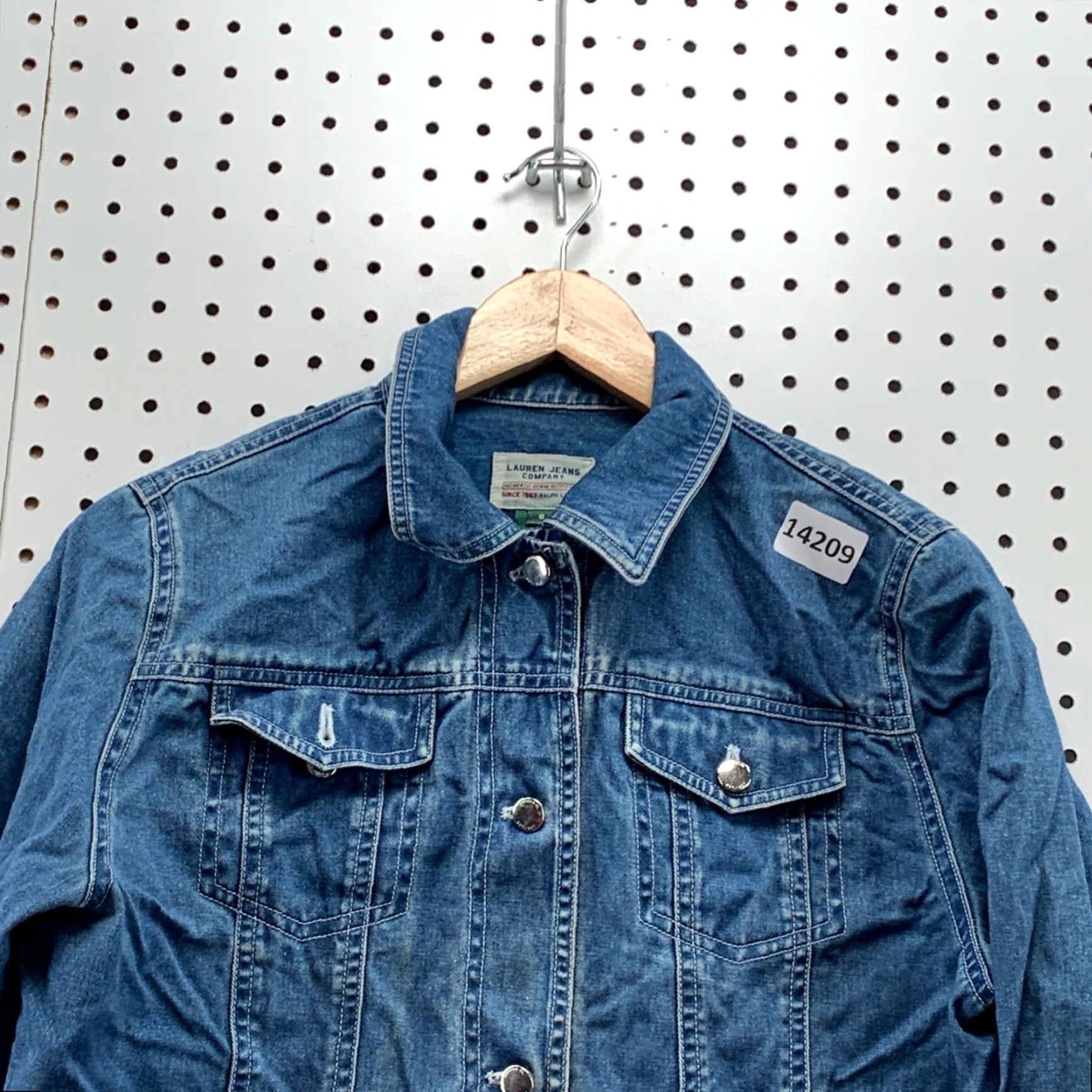 Ralph Lauren VINTAGE Lauren Ralph Lauren Denim Jacket Women's Small Blue Button-Down 90s Style Ladies Size S / US 4 / IT 40 - 3 Thumbnail