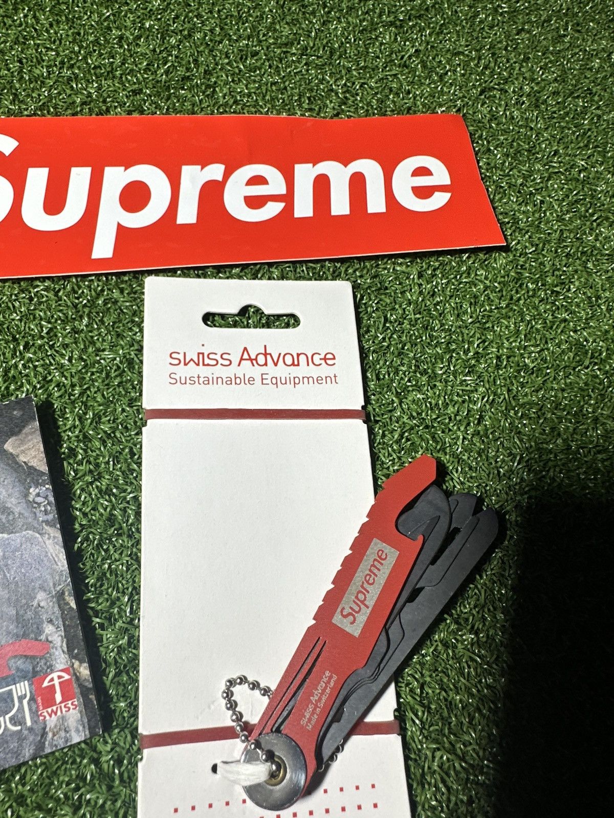 Supreme Supreme Swiss Pocket Knife Crono N5 Red Size ONE SIZE - 4 Thumbnail
