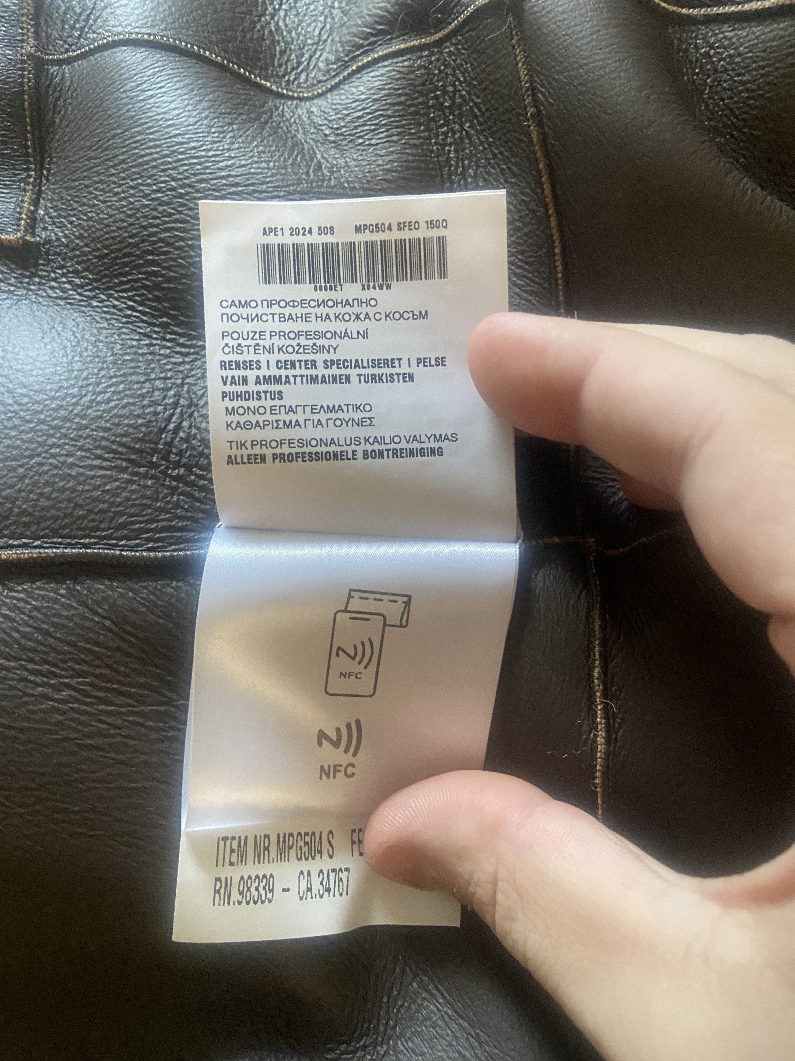 Miu Miu Miu Miu Double-breasted shearling jacket Size XS / US 0-2 / IT 36-38 - 15 Thumbnail
