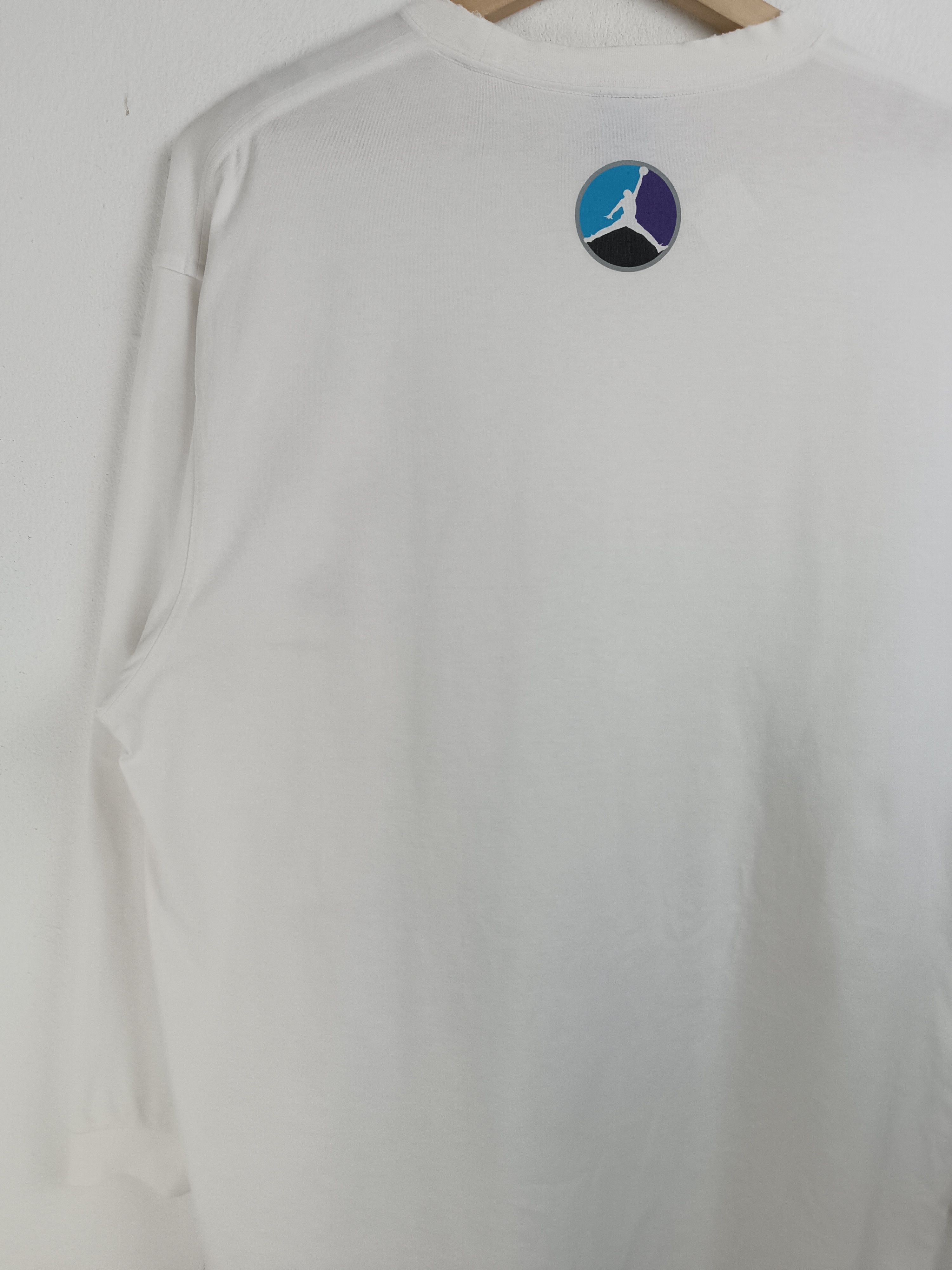 Jordan Brand VINTAGE AIR JORDAN DISTRESSED BIG LOGO JUMPMAN NIKE TEE Size US L / EU 52-54 / 3 - 15 Thumbnail