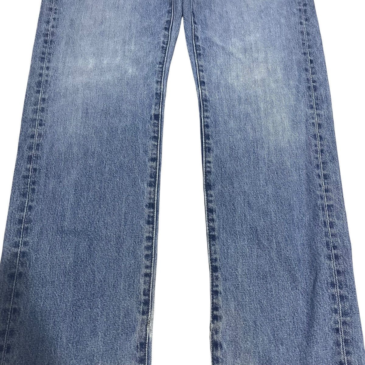 If Six Was Nine × Japanese Brand × Le Grande Bleu (L.G.B.) VINTAGE UNIQLO LIGHT BLUE WASHED DENIM PANTS Size US 32 / EU 48 - 4 Thumbnail